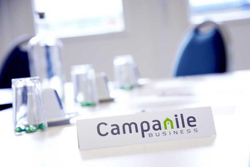 Campanile & Restaurant 3*