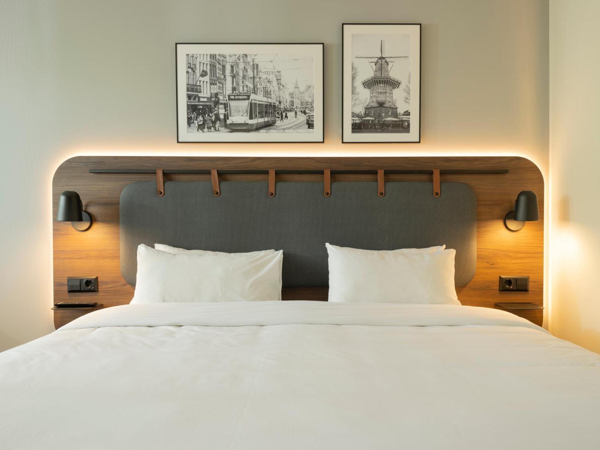 Campanile & Restaurant Hotel