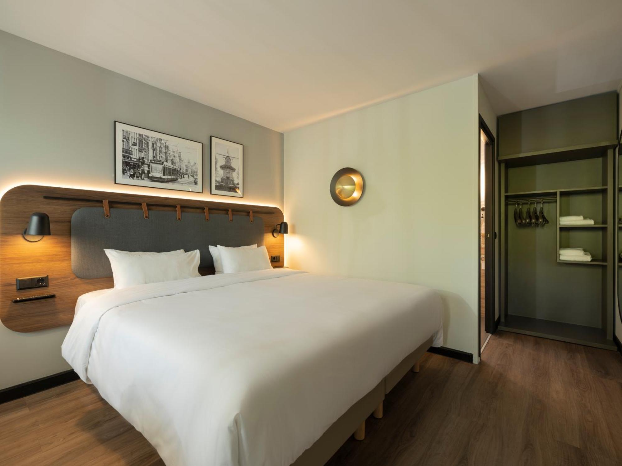 Hotel Campanile & Restaurant