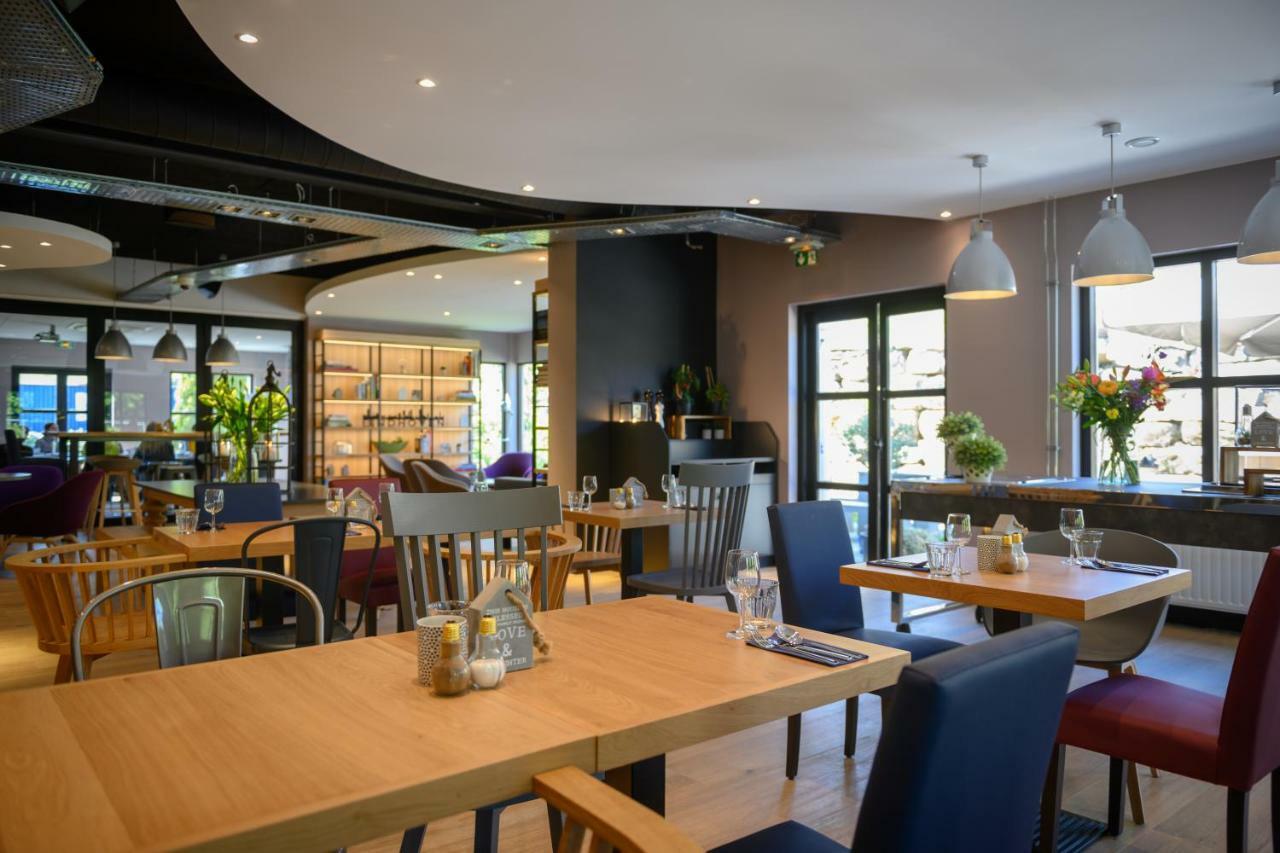 Campanile & Restaurant 3*